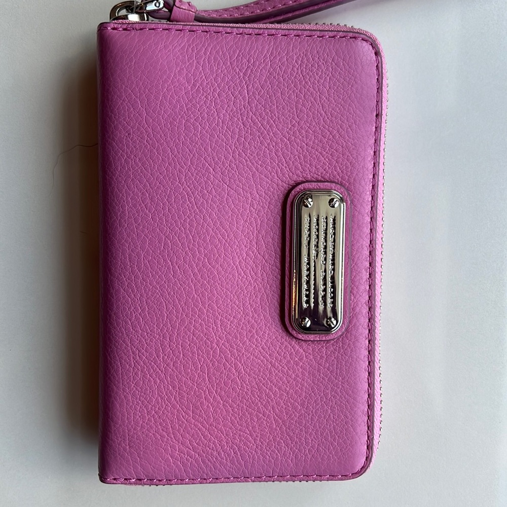 NWT Marc Jacobs pink leather wristlet
